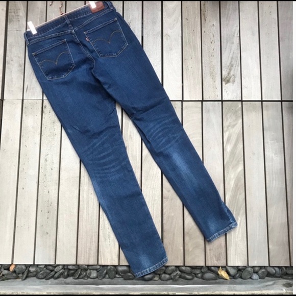 LEVIS Dark Blue High Rise Ankle Skinny Jeans - Picture 3 of 9